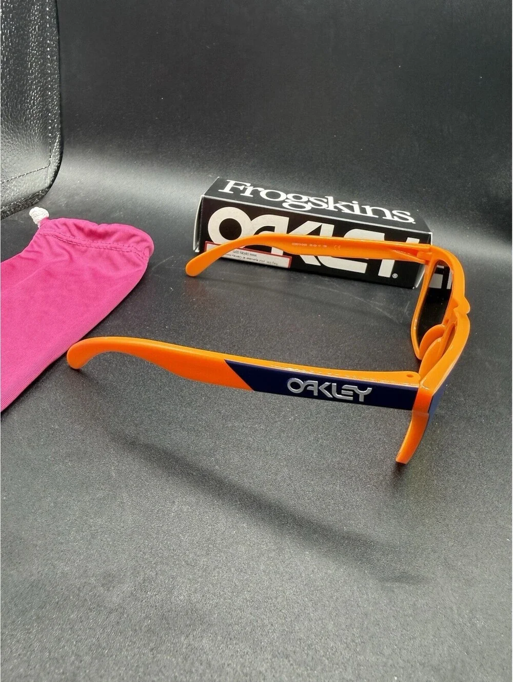 Oakley Frogskin Orange Navy/Prizm Ruby Lenses OO9013-G455